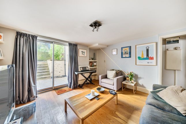 2 bedroom maisonette for sale