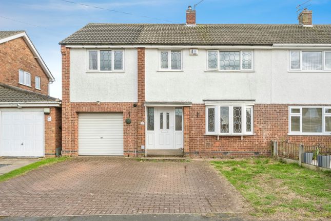 5 bedroom semi-detached house for sale