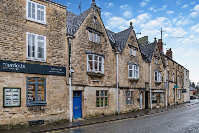 Dyer Street, Cirencester... 3 bed terraced house for sale