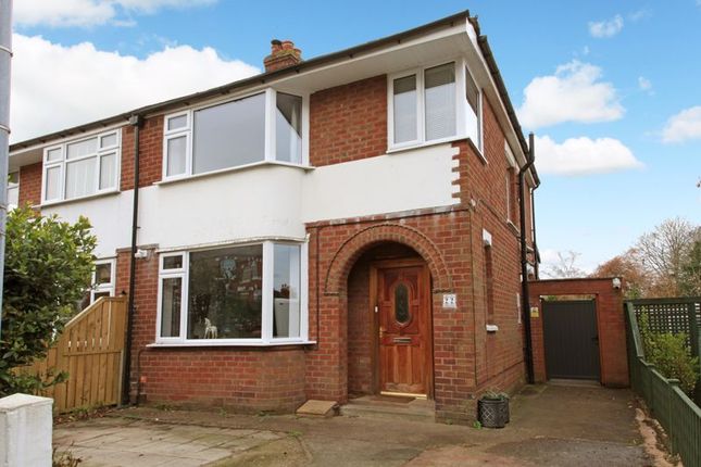 3 bedroom semi-detached house for sale
