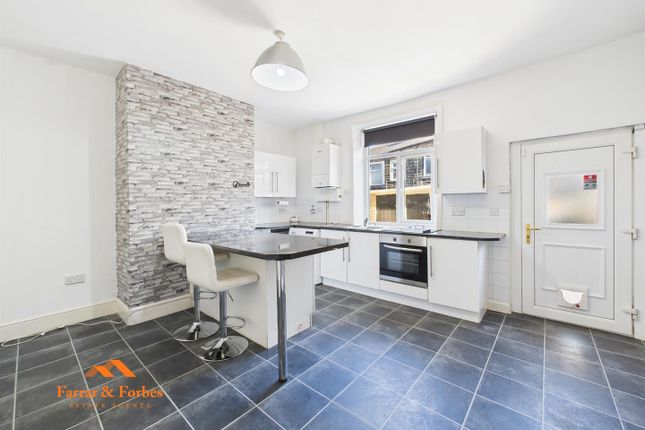 2 bed terraced house