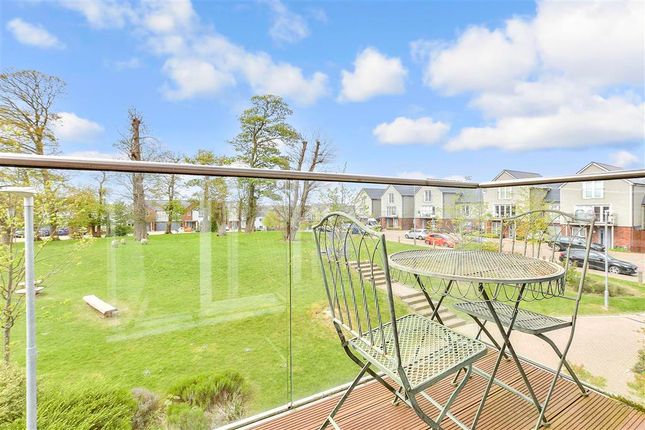 The Green, Tunbridge Wells, Kent 2 bed apartment for sale