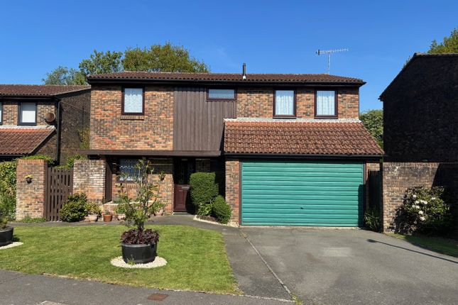 4 bed detached house