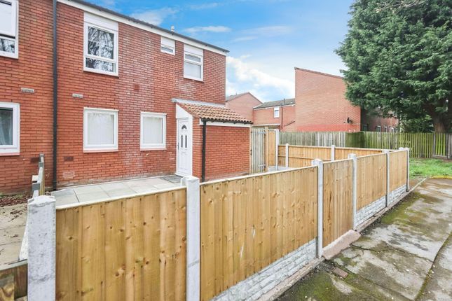 3 bed end terrace house