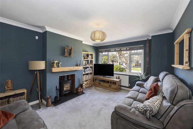 St Marks Crescent, Sompting, West... 4 bed semi