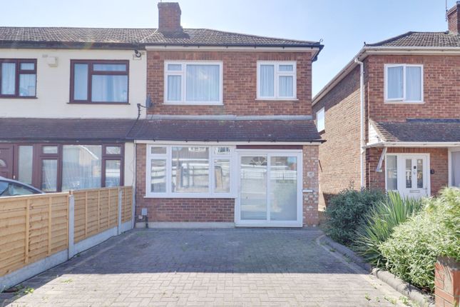 3 bed end terrace house