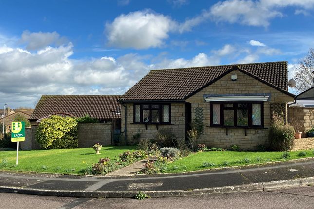 2 bed detached bungalow