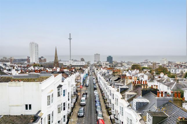 3 bed maisonette