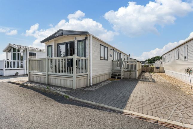 2 bedroom park home for sale