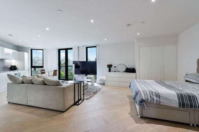 Cutter House, Royal Wharf, E16 Studio for sale