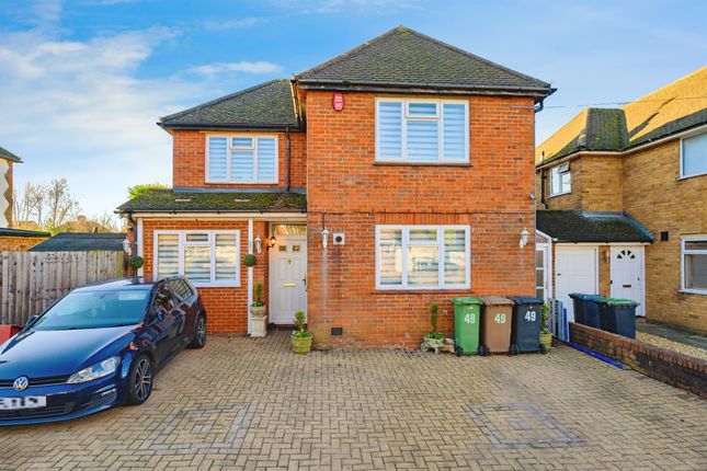 4 bed detached house