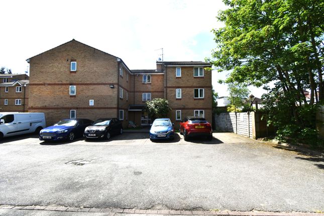 2 bed flat