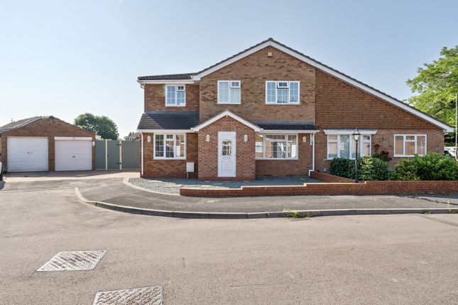 4 bedroom semi-detached house for sale