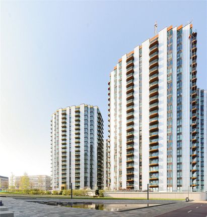 Brigadier Walk, Woolwich SE18 2 bed apartment for sale