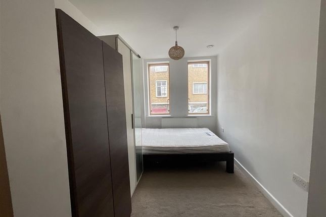 2 bed flat