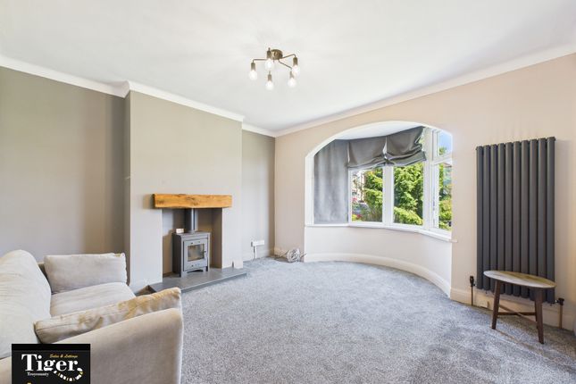2 bedroom semi-detached bungalow for sale