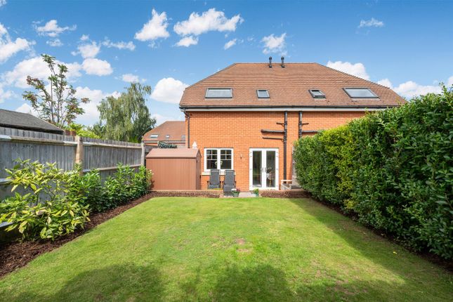2 bedroom semi-detached house for sale