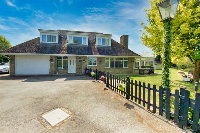 4 bed detached house