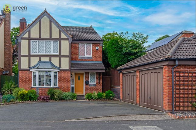 4 bed detached house