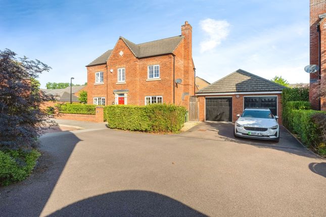 4 bedroom detached house for sale