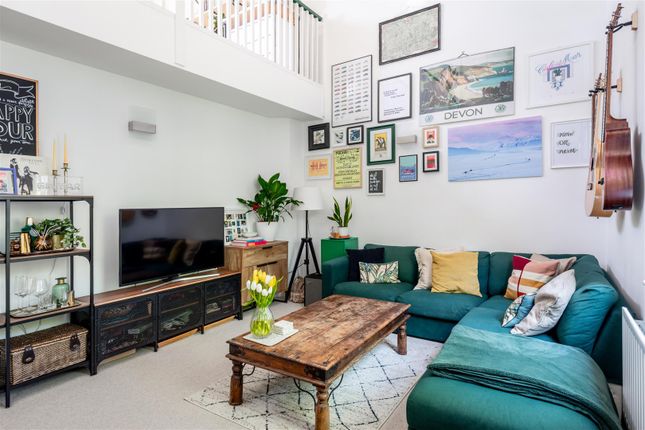 2 bed flat