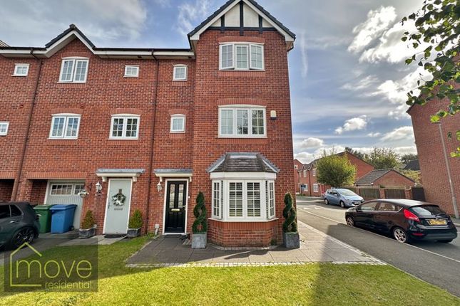 5 bedroom town house for sale