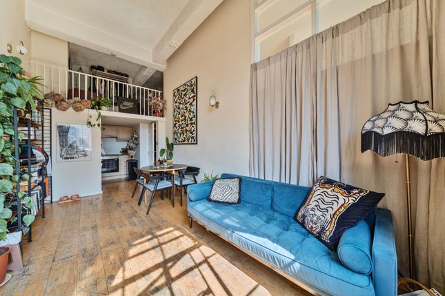 Lexington Building, Bow Quarter... 2 bed flat for sale