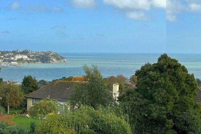 Torquay TQ2 3 bed detached bungalow for sale