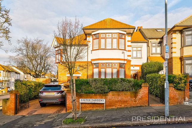 6 bedroom semi-detached house for sale