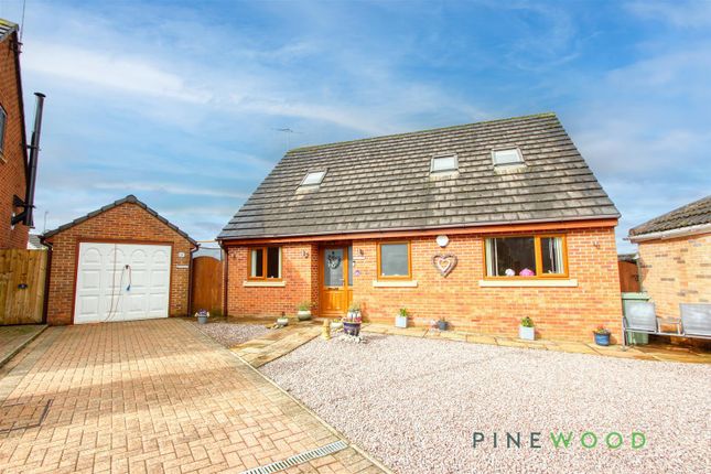 Polyfields Lane, Chesterfield S44 3 bed detached bungalow for sale