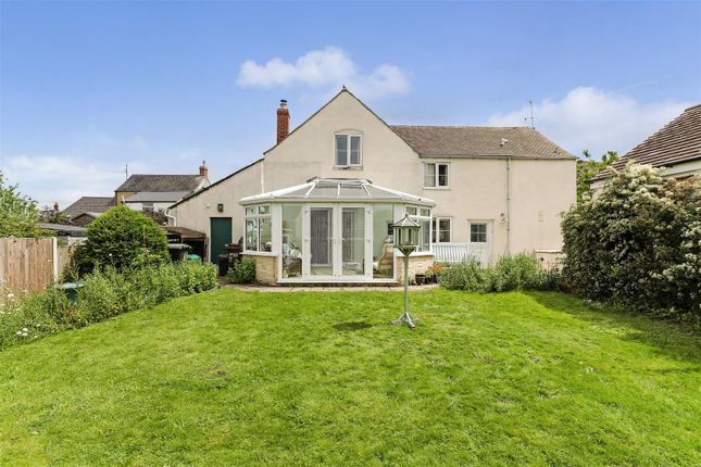 3 bed semi-detached house