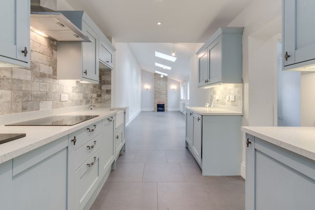 2 bed flat