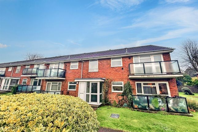 Shortdean Place, Eastbourne 2 bed flat for sale