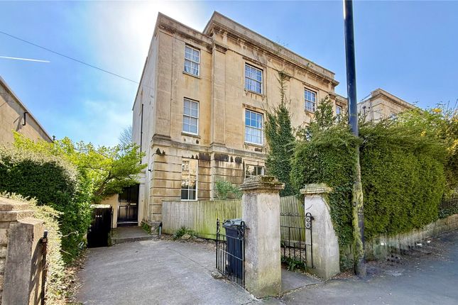 2 bed flat
