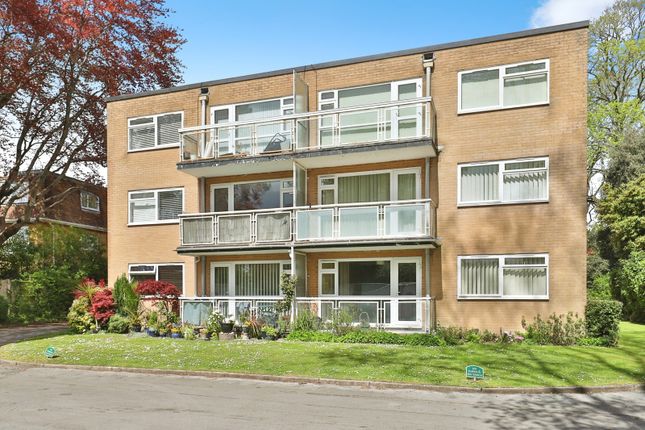 2 bed flat