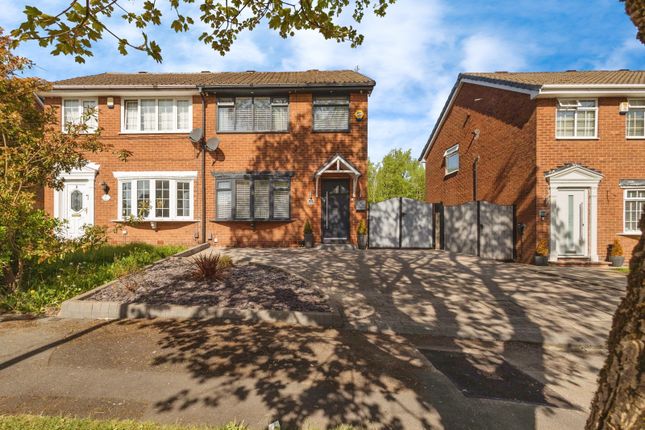3 bedroom semi-detached house for sale