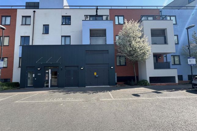 1 bed flat