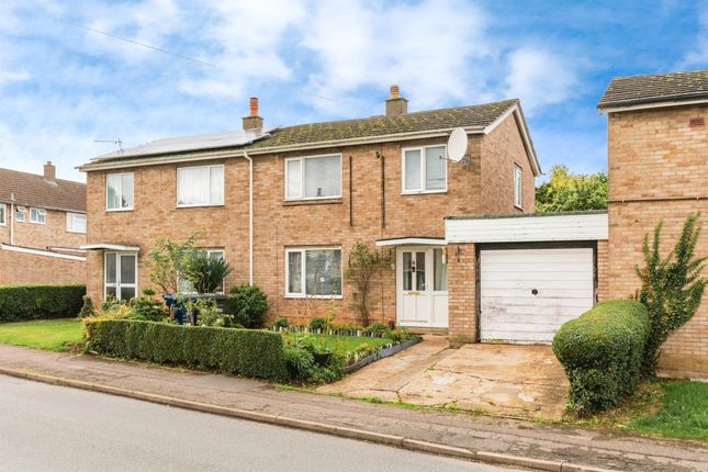 3 bed semi-detached house