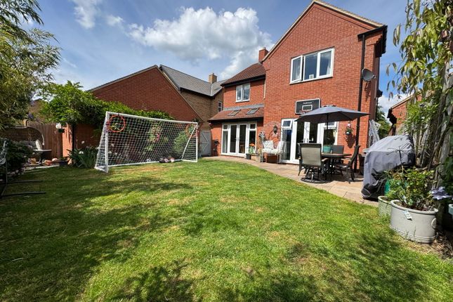 Chandos Croft, Winslow MK18 4 bed detached house for sale