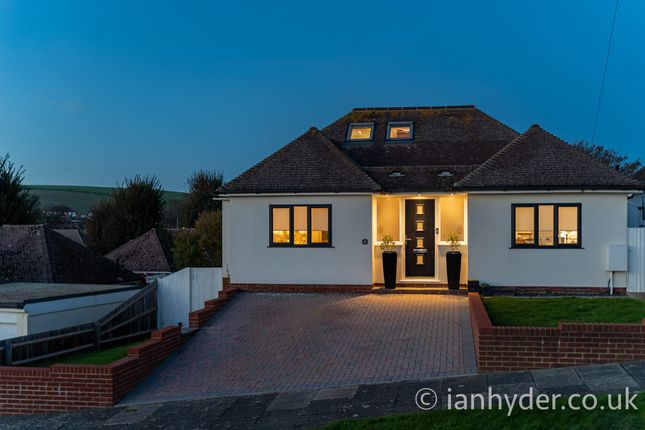 Mount Drive, Saltdean, Brighton BN2 4 bed detached house for sale