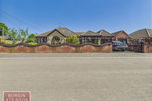 2 bed detached bungalow