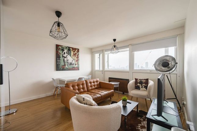 12 Wellington Way, London E3 2 bed flat for sale
