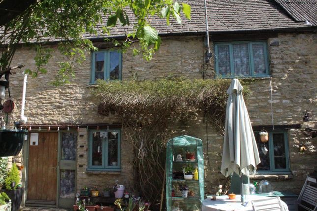Market Place, Fairford 2 bed cottage for sale