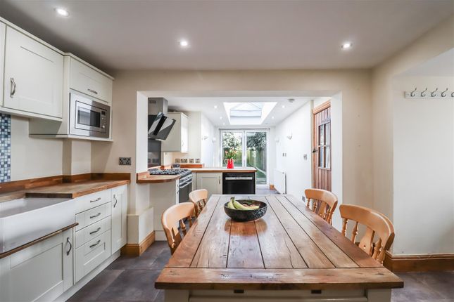 2 bedroom cottage for sale