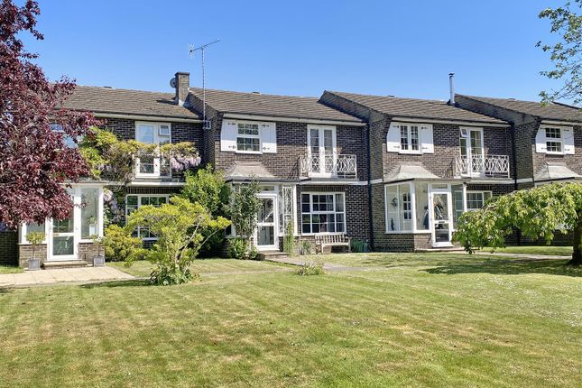 West Drive, Ham Manor BN16 3 bed terraced house for sale