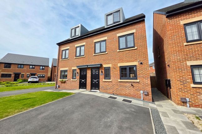 3 bedroom semi-detached house for sale