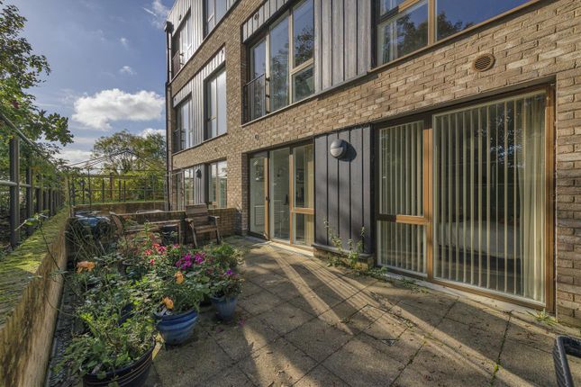 1 bed flat