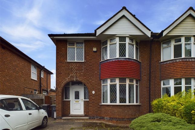 Queens Road East, Beeston... 3 bed semi