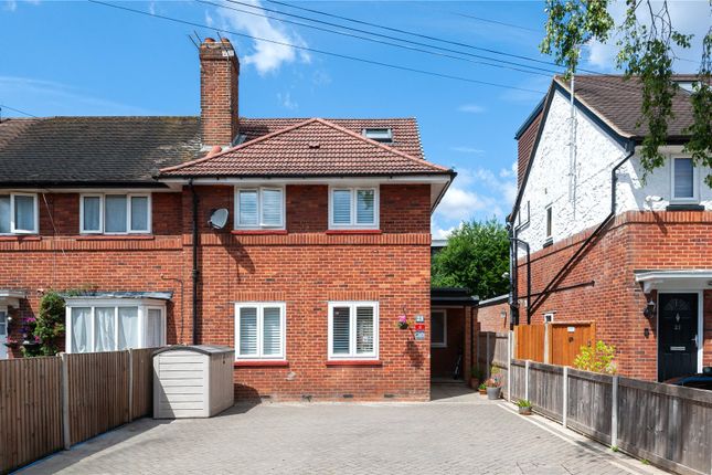 Marlow Crescent, Twickenham 4 bed end of terrace house for sale