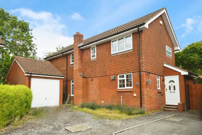 4 bed detached house